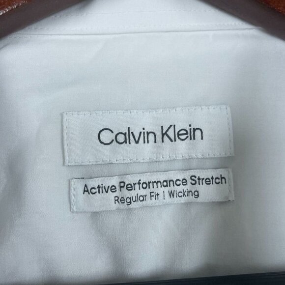 Calvin Klein White Dress Shirt XL Regular Fit Performance Stretch d0170 - Picture 2 of 6